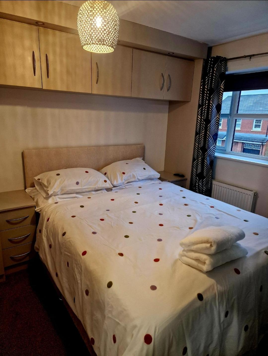 Apartment Well Furnished 3 Bedroom House In A Cosy Estate In