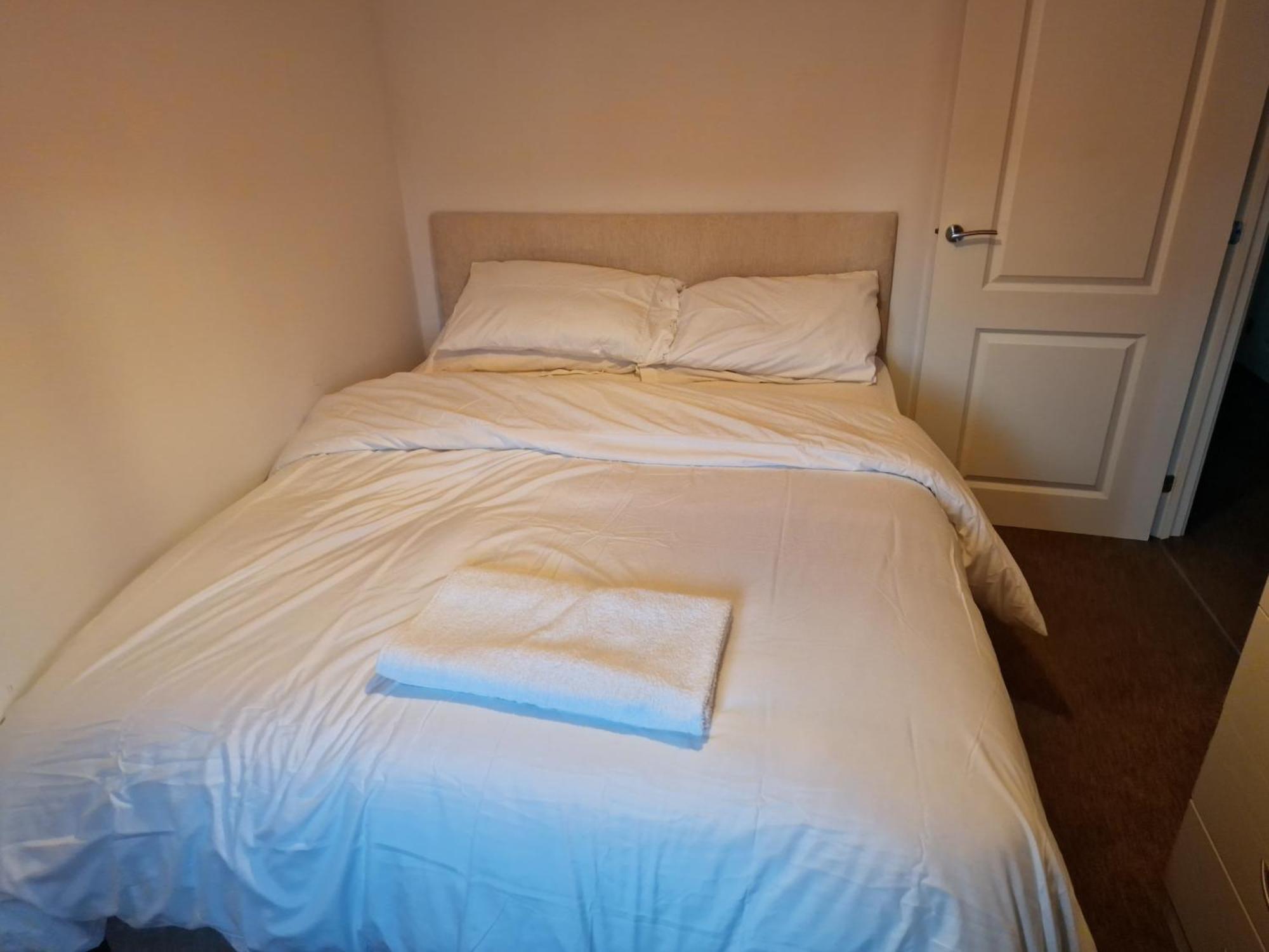 Apartment Well Furnished 3 Bedroom House In A Cosy Estate In